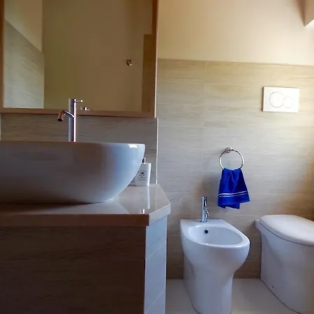 S151 Meraviglioso Bilocale Appena Ristrutturato Apartment